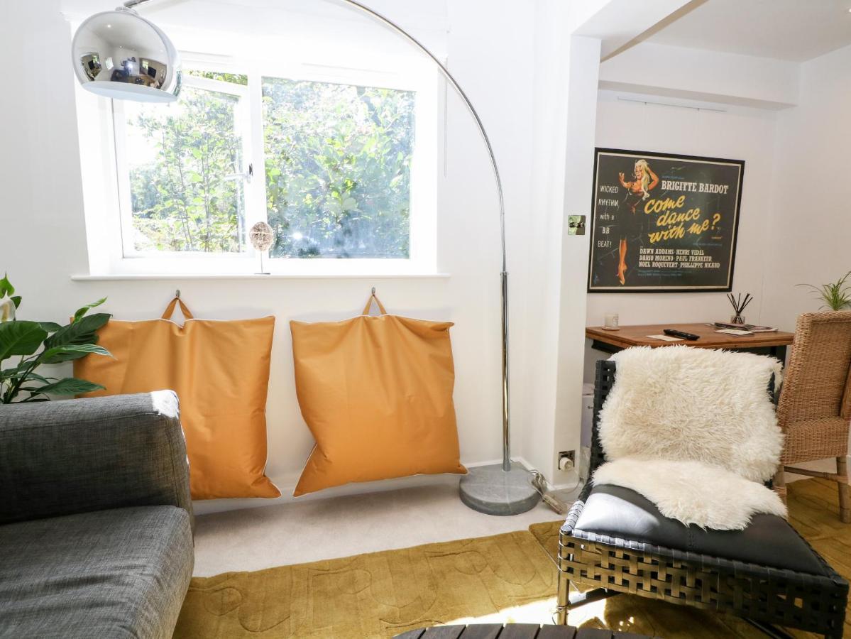 Вилла Kub House Тринг Экстерьер фото