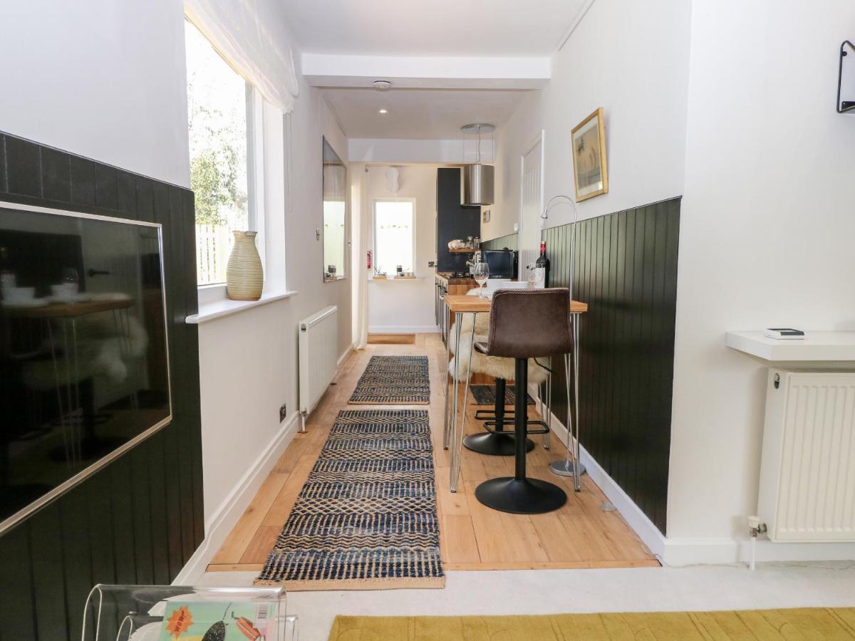 Вилла Kub House Тринг Экстерьер фото